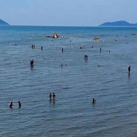 Sea View *